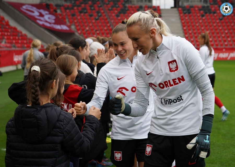Trening kobiecej kadry Polski przed meczem z Serbią