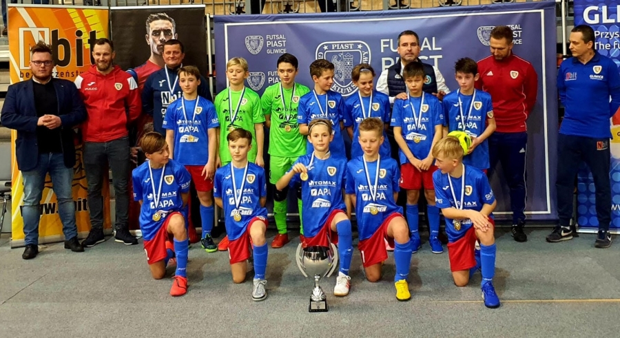 Gol Jakuba Zemsty zapewnił 12-latkom Piasta Gliwice mistrzostwo Śląskiej Młodzieżowej Ligi Futsalu