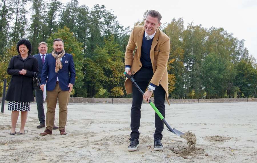 Łukasz Piszczek wbił w Goczałkowicach symboliczną łopatę