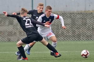 Mecz I LIGI WOJEWÓDZKIEJ B1 JUNIOR MŁODSZY &quot;INTERHALL&quot; Rozwój Katowice - Górnik Zabrze 2:2 w obiektywie naszej kamery