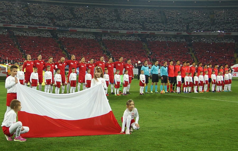 Kocioł czarownic rozgrzany do biało-czerwoności