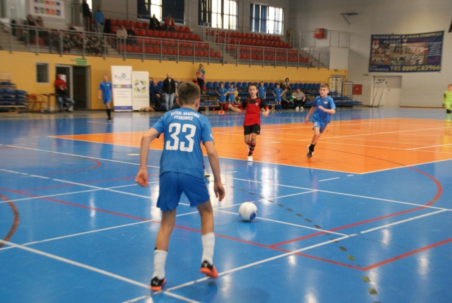 Czas rozstrzygnięć w KSSE Młodzieżowej Lidze Futsalu