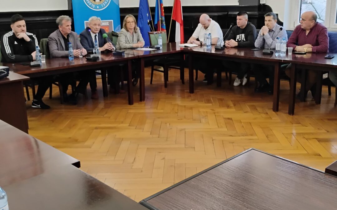 Spotkanie członków Prezydium Podokręgu Lubliniec Śl.ZPN z&nbsp;Prezesami Klubów.