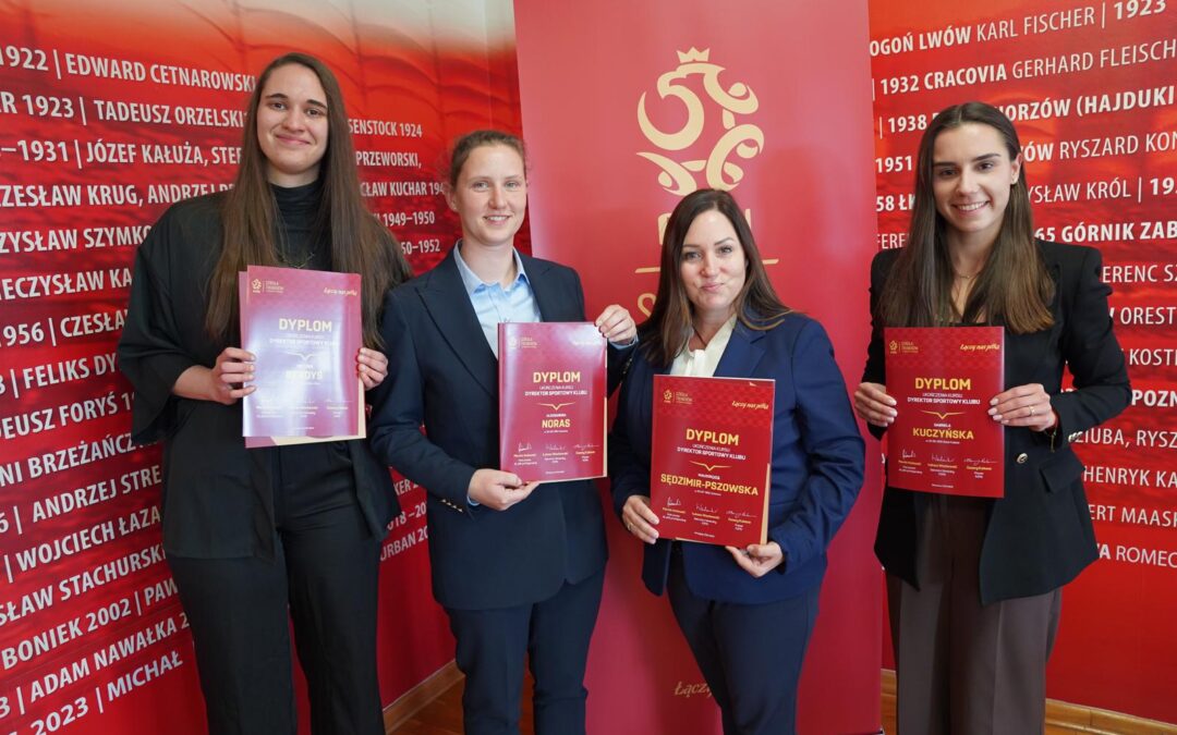 Gratulacje dla absolwetek Kursu Dyrektorek Sportowych PZPN