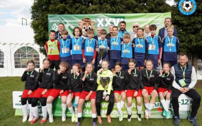 Dziewczęta z&nbsp;SP 17 w&nbsp;Chorzowie i&nbsp;chłopcy z&nbsp;SP 7 w&nbsp;Częstochowie wygrywają w&nbsp;Wojewódzkim Finale Pucharu Tymbark U12